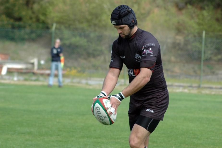 Cm De Coimbra Apoia Rugby Da Aac Mil Euros Coimbra Pt