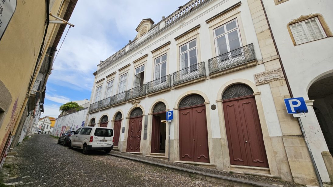 Lilian Walker e Sonia del Castillo amanhã na Casa da Cidadania da Língua para falar de arte e arquitetura