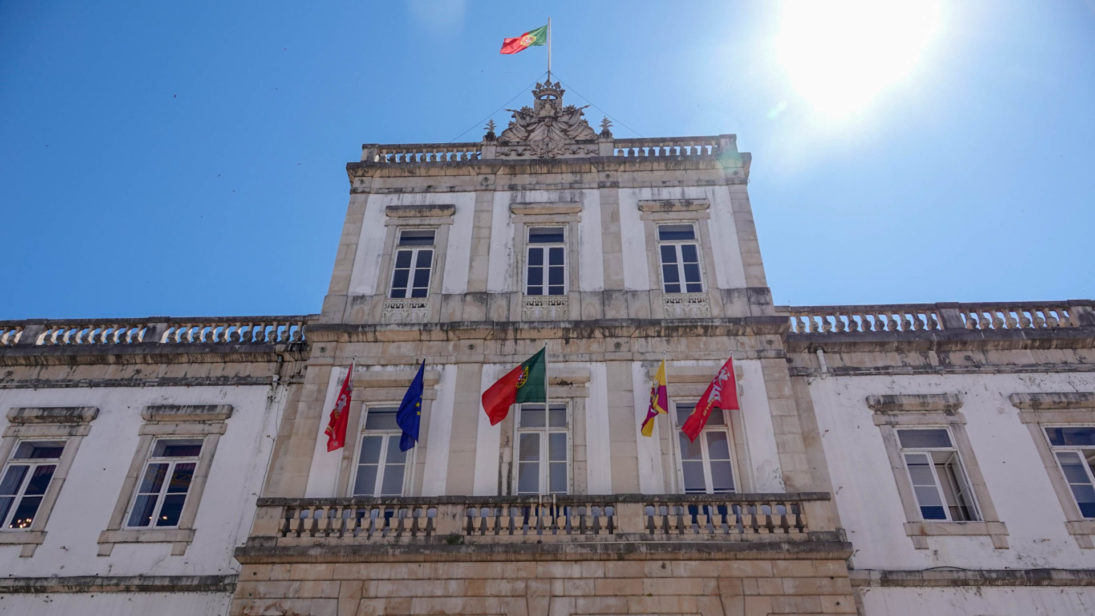 CM de Coimbra acolhe reclusos para trabalharem em diversas unidades orgânicas