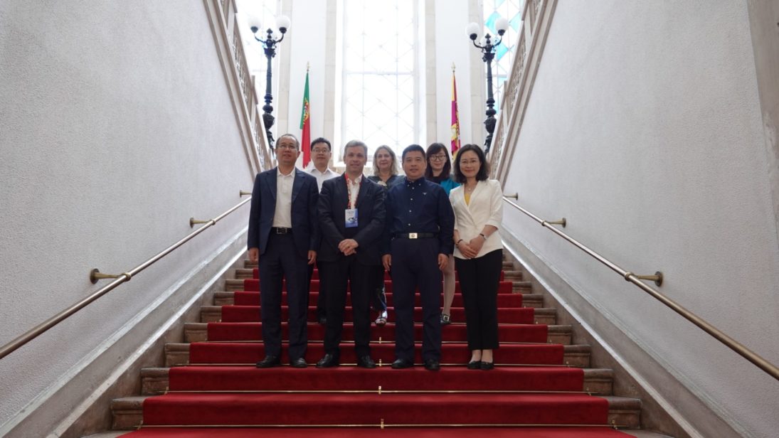 Presidente do Município de Zhuhai recebido na Câmara Municipal de Coimbra