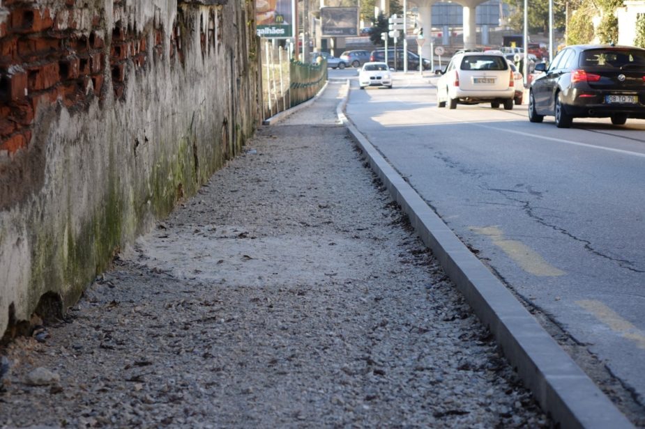 CM de Coimbra aprova adjudicação da estabilização dos taludes da Estrada de Coselhas por 847 mil euros