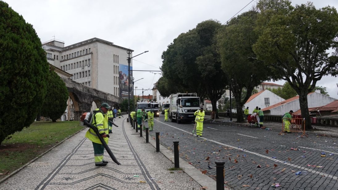 CM de Coimbra recolheu 7,8 toneladas de resíduos do cortejo da Festa das Latas