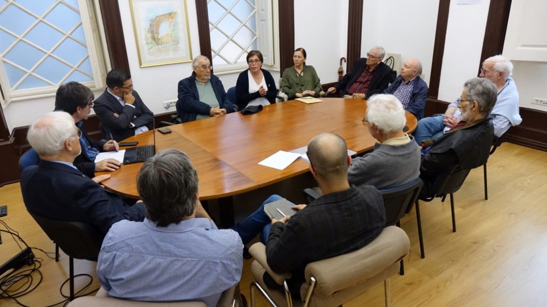 Projeto do monumento de homenagem a Monsenhor Nunes Pereira apresentado à CM de Coimbra