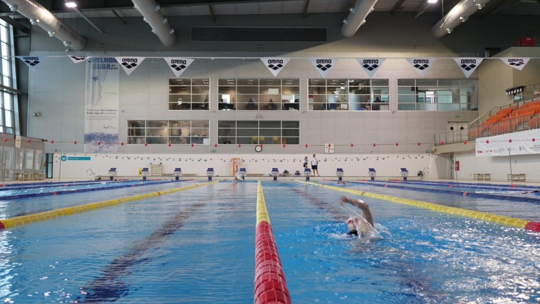 Piscina de 50 metros do Complexo Olímpico Municipal reabre já na 5ª feira