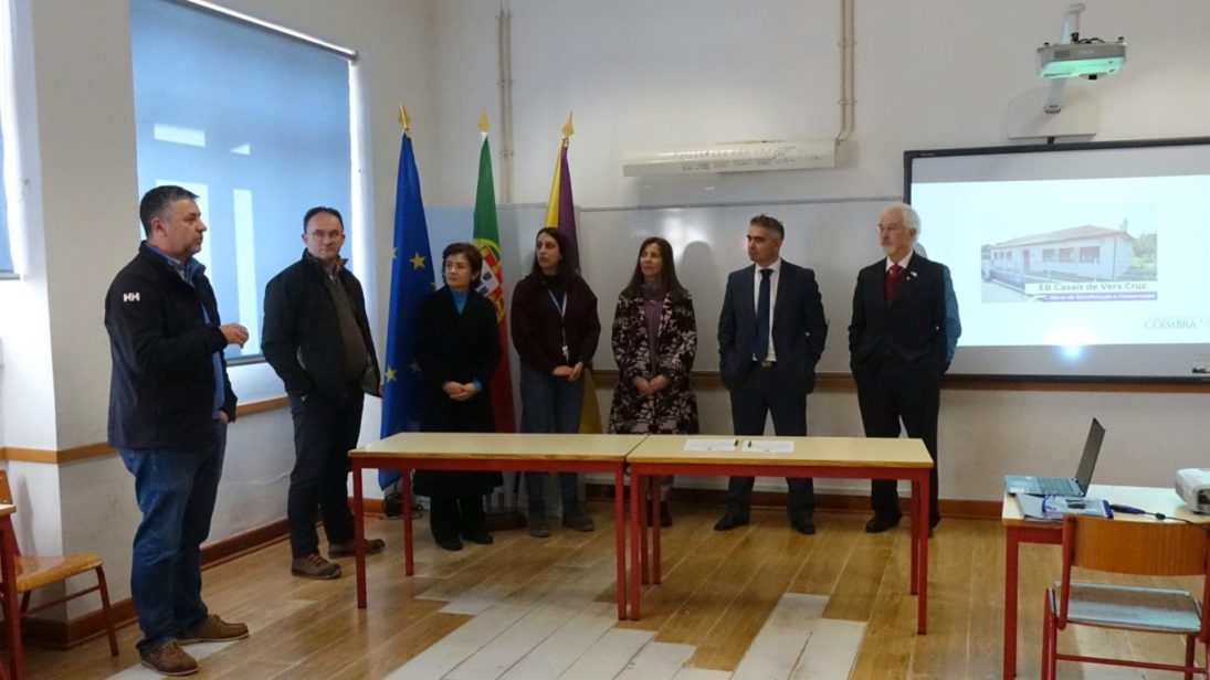 CM de Coimbra consigna empreitada de requalificação da Escola de Casais de Vera Cruz por 125 mil euros